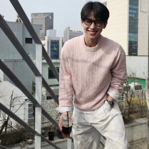 Ko Ho-jung Instagram - 