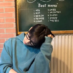Ko Ho-jung Instagram - 