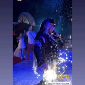 Kobra Murat Instagram - Evet hocam marmariste kobra murat roman show kopanzeee yıkılanzeee eğlenceee tavanzeeee mortingen şitirayzeee kobra murat roman show heryerde hocaaamm