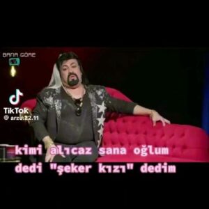 Kobra Murat Instagram - 30 senelik şekerim emine seviyorum seni aşkım