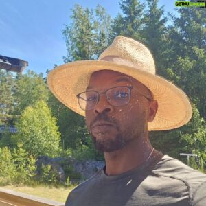 Kodjo Akolor Instagram - Idag är ingen vanlig dag, idag är min bemärkelsedag!!!! #hurraförmigeller??? #Birthdayman