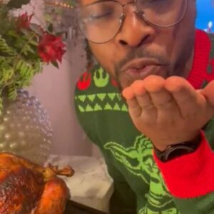 Kodjo Akolor Instagram - Merry Christmas!!!!!
