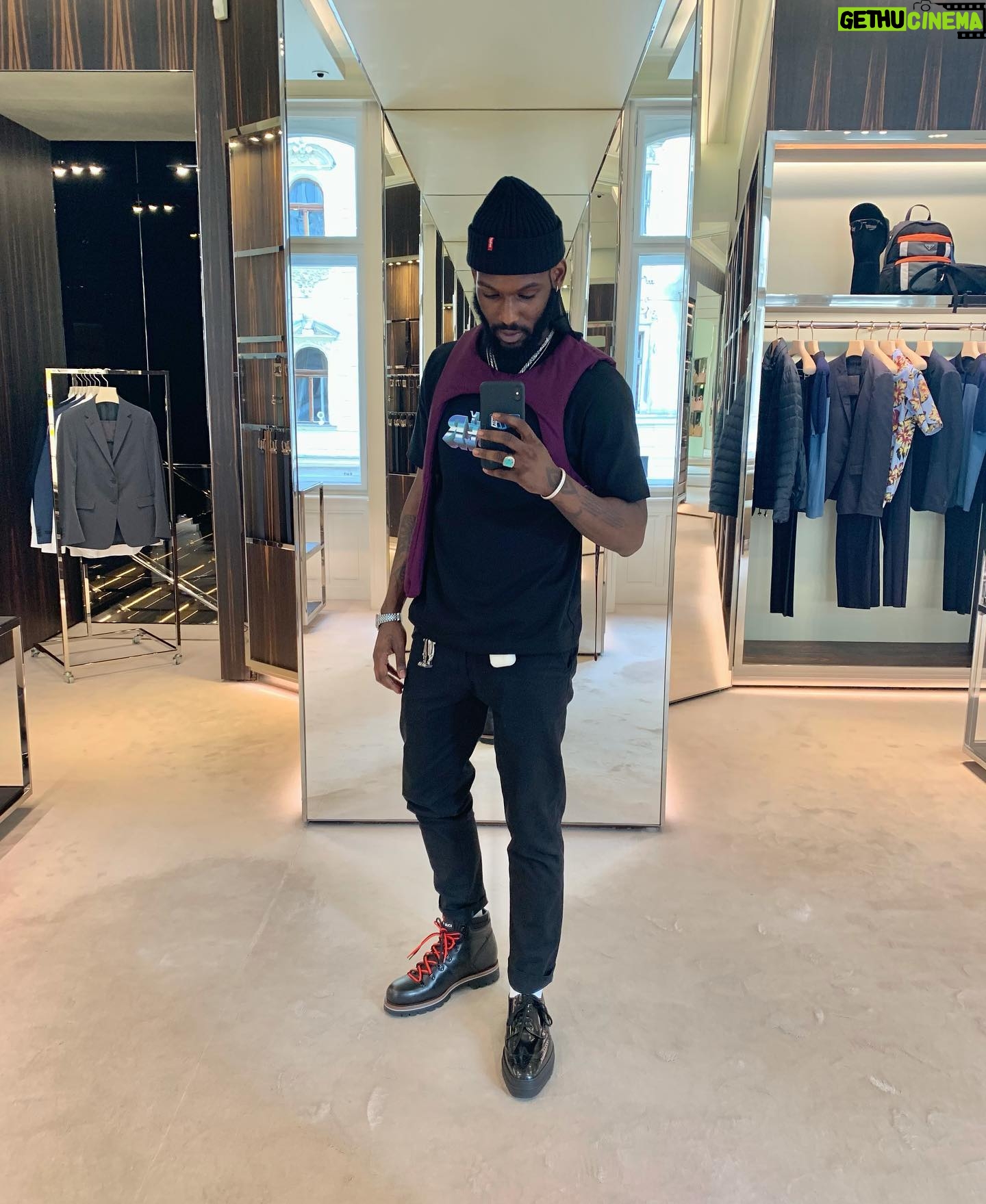 Kofi Siriboe - 3 Likes - prada or louis?
