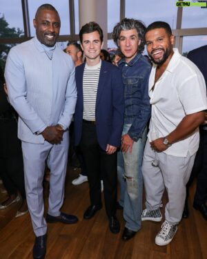 Kola Bokinni Instagram - Had a blast last night at the #Hijack premiere well done to all involved! Such a thrill to watch 🎉🍾 #hijackappletv