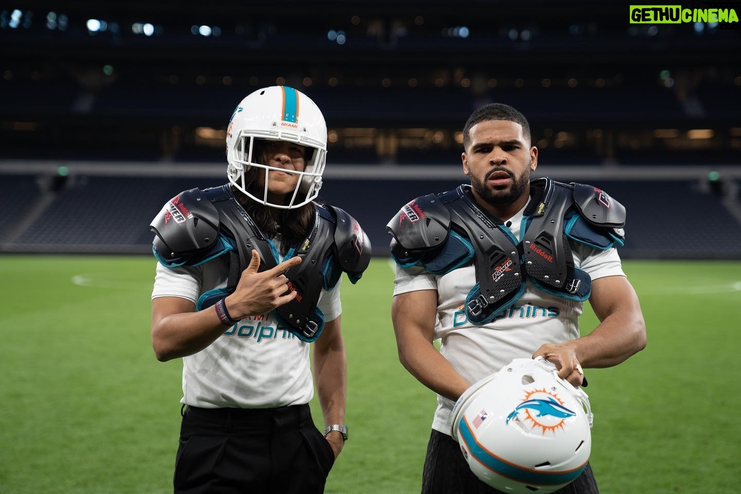 Kola Bokinni - 6.1K Likes - Thanks @miamidolphins for letting us announce one of your draft picks @ejhiggz congratulations! 💫
Me and @cristofernandez.mx are ready to play whenever you need us to! 🐬 #finsup