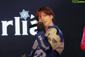 Kondo Yohdi Instagram - Darli'aのライブ観に行きたくなった？？
4/29に白金高輪で1周年記念ワンマンあるよ。
絶対に来てほしいなー。来てくれるかなー。
チケットはハイライトから飛んでね🥹