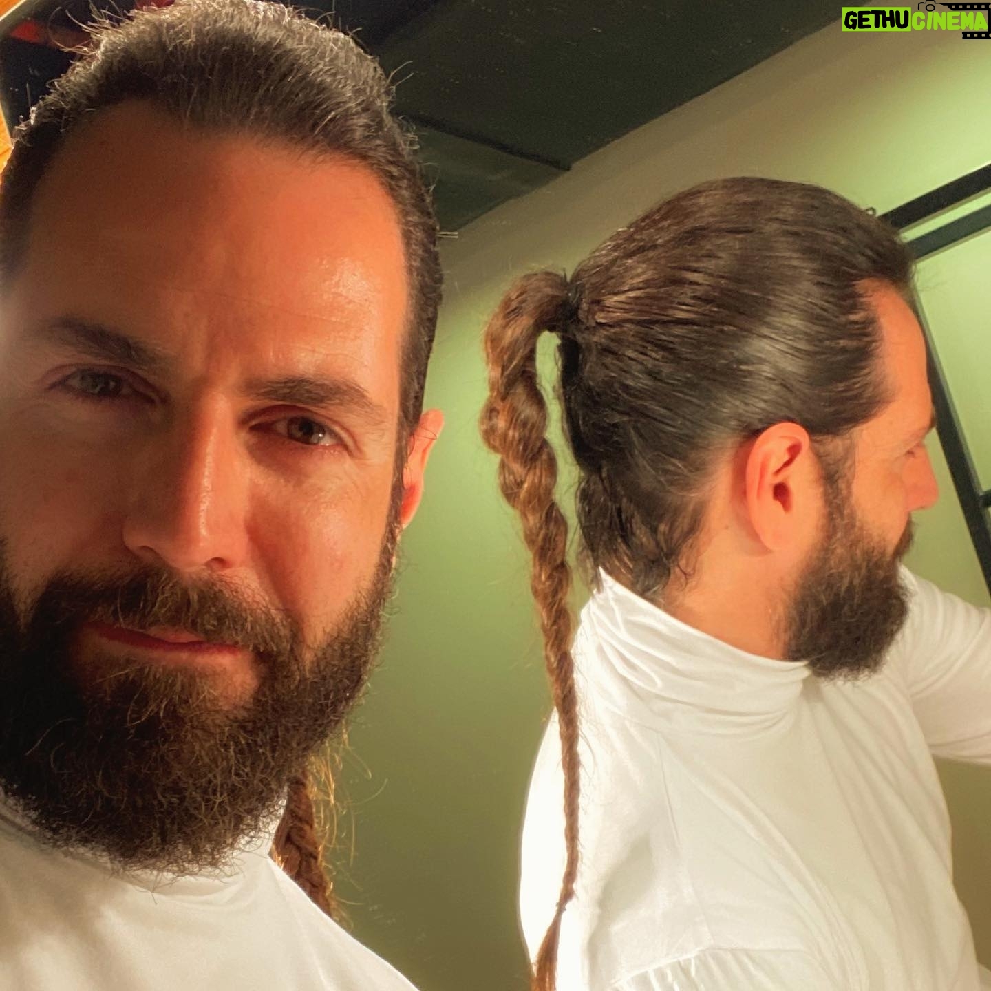 Korel Cezayirli - 11.5K Likes - #me #and #myself #2