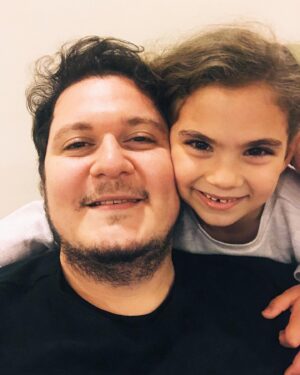 Korhan Herduran Instagram - Becerikli börülcem! Amcasının kuzusu Masal!