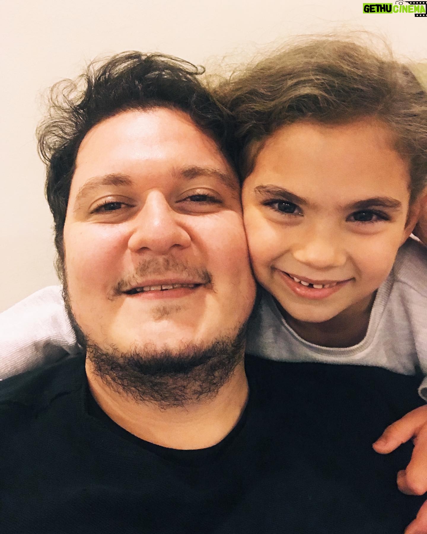 Korhan Herduran - 3 Likes - Becerikli börülcem! Amcasının kuzusu Masal!