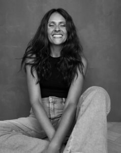 Korine Côté Most Liked Photos and Posts