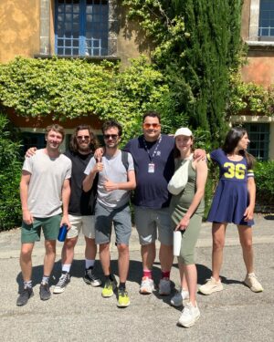 Korine Côté Instagram - Provence - partie 3
@ecolenationalehumour #festivalduriredecavallion  Merci à tous pour les photos et le fun.