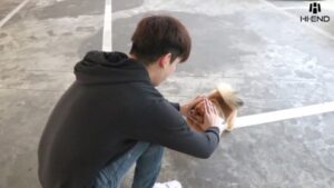 Korn Khunatipapisiri Instagram - 😝💕 สอนฟ่านๆตามเทรน 
ดูเต็มๆที่ youtube : oaujun hi-end