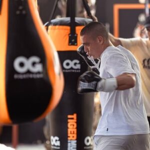 Kostya Tszyu Instagram - To stand alongside the powerful Tszyu family! It’s a honour and a privilege few coaches will ever know. I’m proud to play my part, and there ain’t a coach on this planet that works harder. Excitement builds in camp as @timtszyu gears up with the unique man that’s done it all @kostyatszyu . We ready too show the world who’s the best pound for pound 154 is.  This is real history time! #TszyuFamily #HardWorkBeatsTalent #AlwaysInYourCorner #AllTheBelts 1%