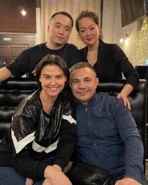 Kostya Tszyu Instagram - Сходили на ужин к хорошим знакомым ( друзьям ) в ресторан Дом Кимчи @dom.kimchi @irkogay Всё очень вкусно, по домашнему тепло! Они недавно открылись и хотим пожелать Вам успехов и процветания! До новой встречи