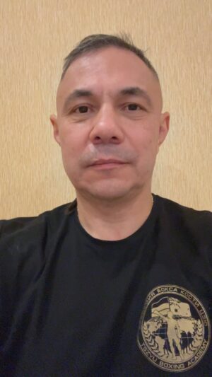 Kostya Tszyu Instagram - Всегда в одном углу @umar_kremlev . Вместе мы сила #boxingunites