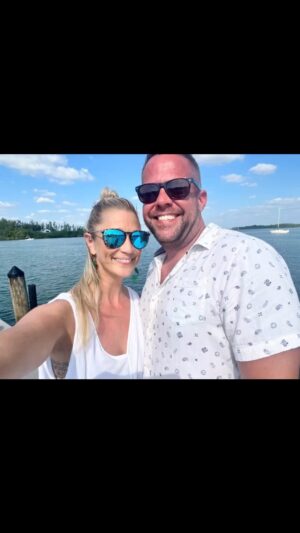 Kristen Renton Instagram - And in a blink of an eye it’s been 4 years…. Happy Anniversary to the love of my life @ncmanning 🥰🍾🥂 Things haven’t always been easy, but there is no one else I’d rather go through the shit with than you. I am so proud of you and all you have accomplished over these last four years, and I’m so happy I get to spend the rest of my days by your side. I love you Mr. Manning. #Anniversary #HappyGirl #CheersToManyMore #LuckyLady #PilotsLifeForMe #ProudWifey #FamilyOfSix