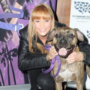 Kristen Renton Instagram - It’s never gotten easier… it’s just gotten longer since you’ve been by my side. Not a day goes by I don’t miss you. Love you Roxy momma ❤️💔🐾 #TillWeMeetAgain #MissYouLikeCrazy #MyFirstTrueLove #PetsAreChildrenToo #MyBestFriend