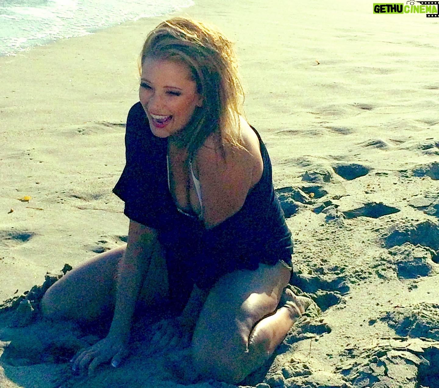 Kristen Renton - 859 Likes - Little #TBT to my first billboard shoot for @138losangeles and #FuschiaCouture. Damn it was cold that day! 😆🌊 #Malibu #Modeling #TBT #Swimsuit #TooColdForThis