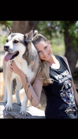 Kristen Renton Instagram - Oh Sweet Sam, we love you so much. Your smile and funny personality will never be forgotten. You were the bestest boy. Rest east sweet one… ‘till we all meet again 🐾🐶💔🌈 #RIPSam #RestEasy #VrossedOverTheRainbowBridge #BestBoy #PetsAreChildrenToo #RescueIsMyFavoriteBreed #TillWeMeetAgain