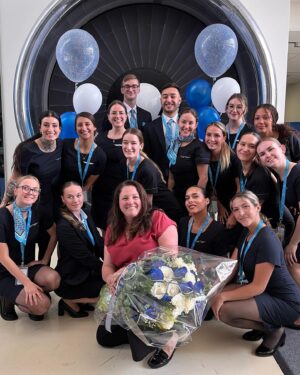 Kristina Bisson Instagram - Sooooooo proud of me and my crew ✈️💙 #airtransat #flightcrew