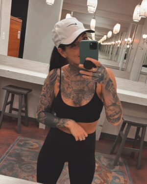 Kristina Bisson Instagram - ✨