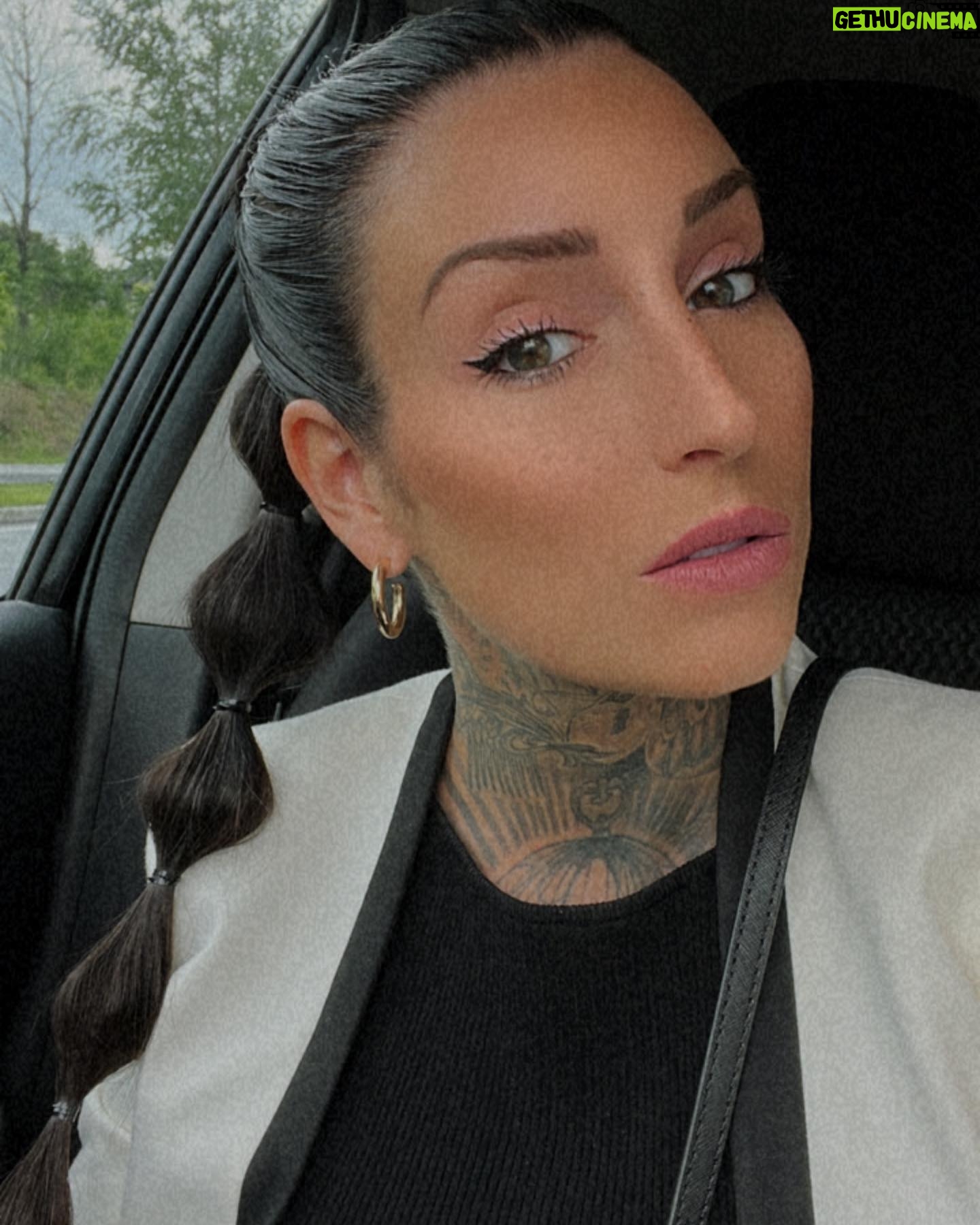 Kristina Bisson - 578 Likes - 🌙✨