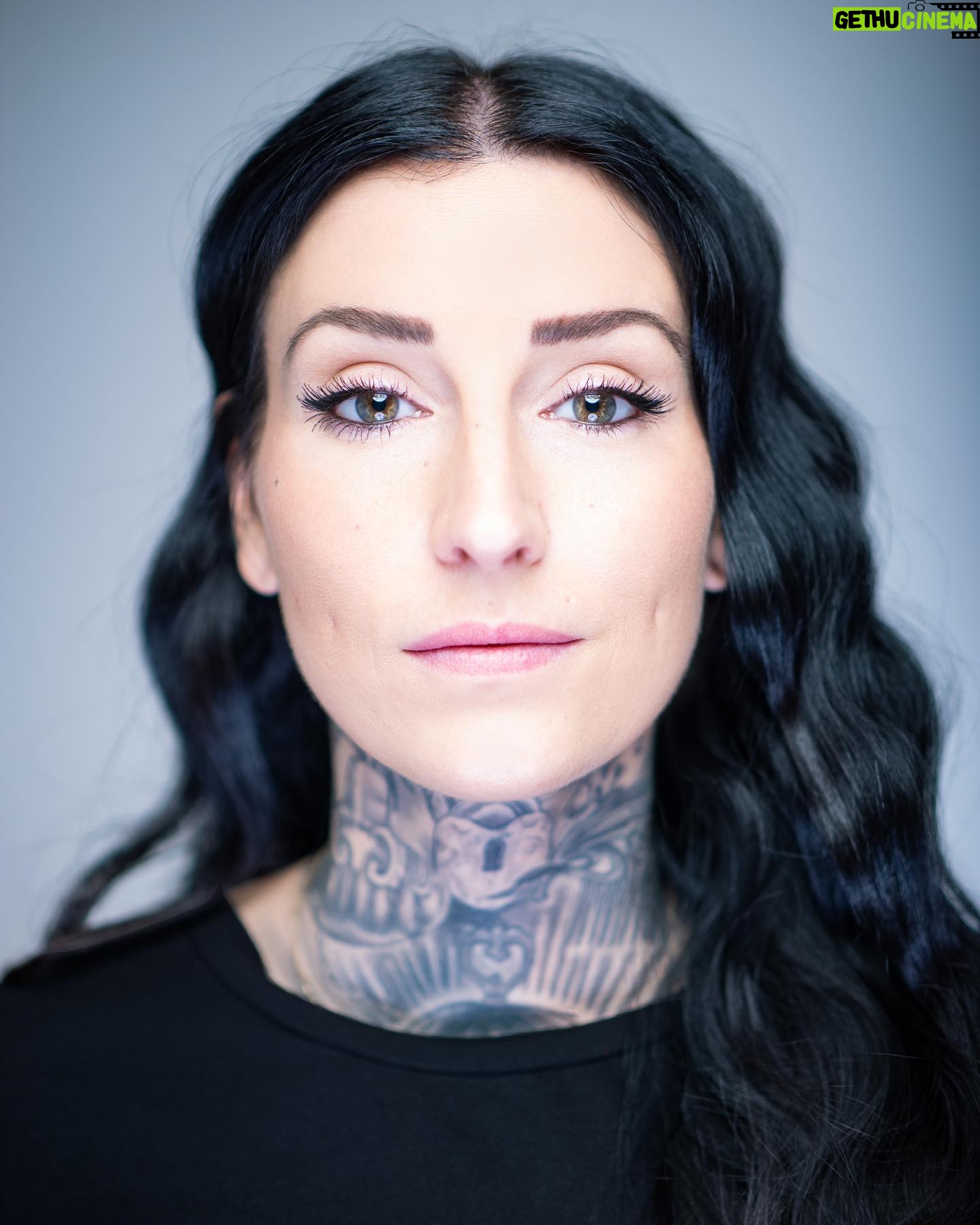 Kristina Bisson - 768 Likes - ✨ merci @raydigitalcreation 📸
