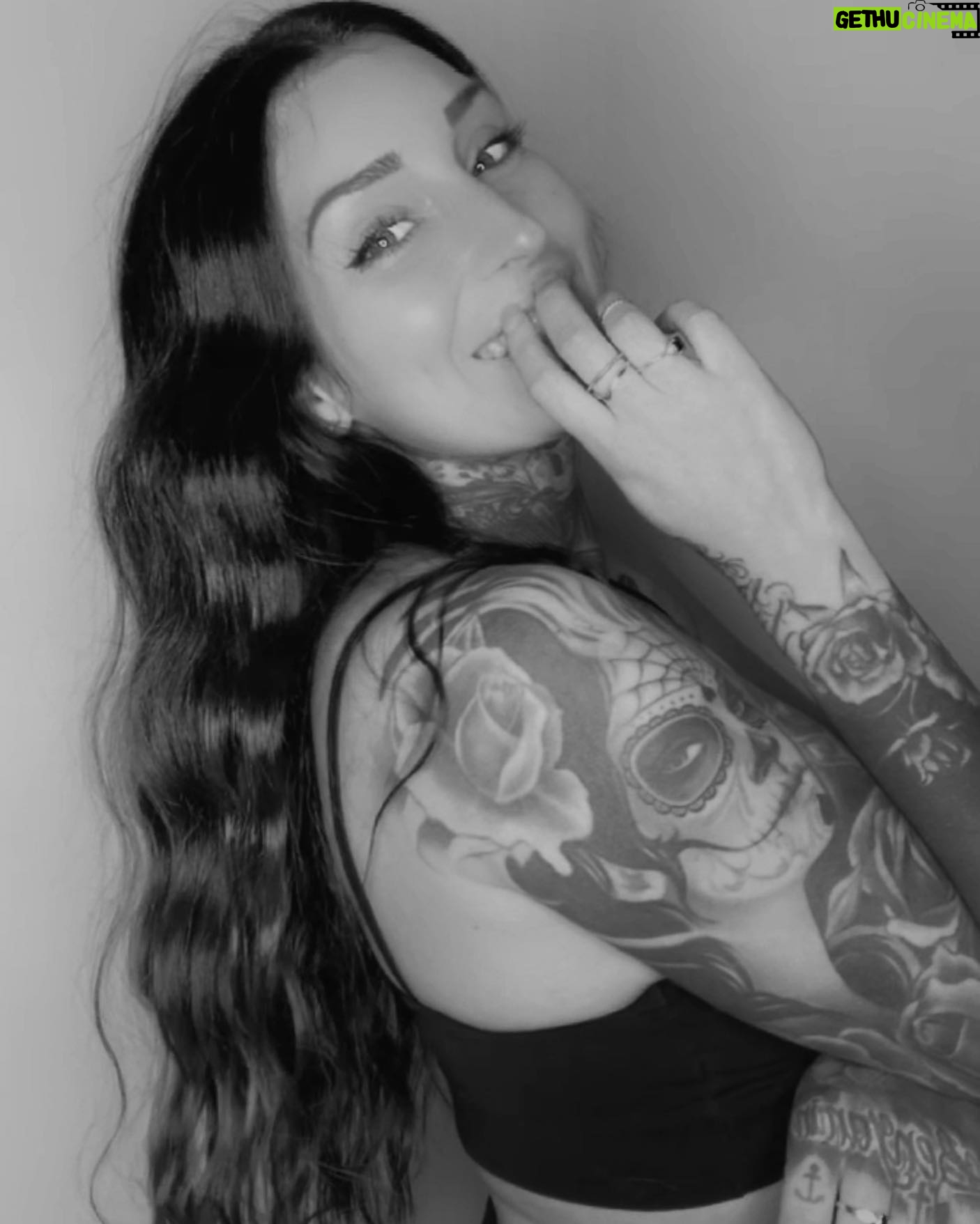 Kristina Bisson - 896 Likes - ♠️