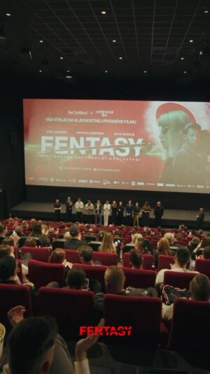Kristína Kanátová Instagram - Slovenská predpremiéra FENTASY je za nami. Ďakujeme všetkým čo prišli. V kinách od 14.3. #fentasy #premiere #zarobitazdrhnut