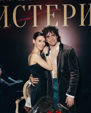 Kristina Kretova Instagram - 💫«Мистерия»💫

Огромное спасибо ВСЕМ, кто эти два был с нами 🙏🏻
За ваши отзывы, за ваши аплодисменты за теплые слова и поддержку 🫶🫶🫶

Мы творим для Вас, дорогой Зритель, и обязательно будем продолжать 🙏🏻🙏🏻🙏🏻