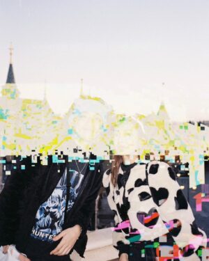 Krit Jeerapattananuwong Instagram - รูปคู่รูปเดียวใน Disneyland
เสือกเป็นฟิล์มฟิลเตอร์ 555555555555555
@akirart.minilab ขอบคุณครับสำหรับฟิล์ม