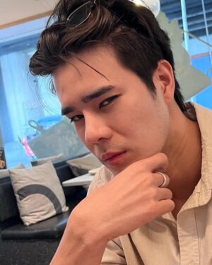 Krittakan Prasitpanit Instagram - เป็นไรอะ 🤔😂