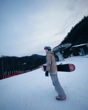 Krittakan Prasitpanit Instagram - 🐻🏂🐷❄️