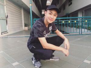 Krittapak Udompanich Instagram - ยิ้มต้อนรับลมหนาว~