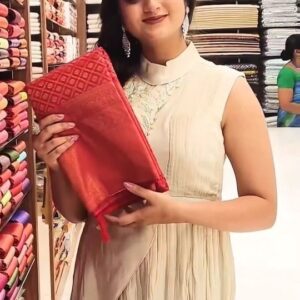 Actress Krittika Pradeep HD Instagram Photos and Wallpapers December 2023