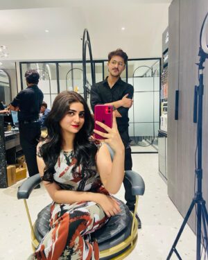 Krittika Pradeep Instagram - You are one of my favourite stylist now @tanmay_solanki777 . You are very passionate about your work and an amazing person. Really loved the look . Thank you so much @tanmay_solanki777 .