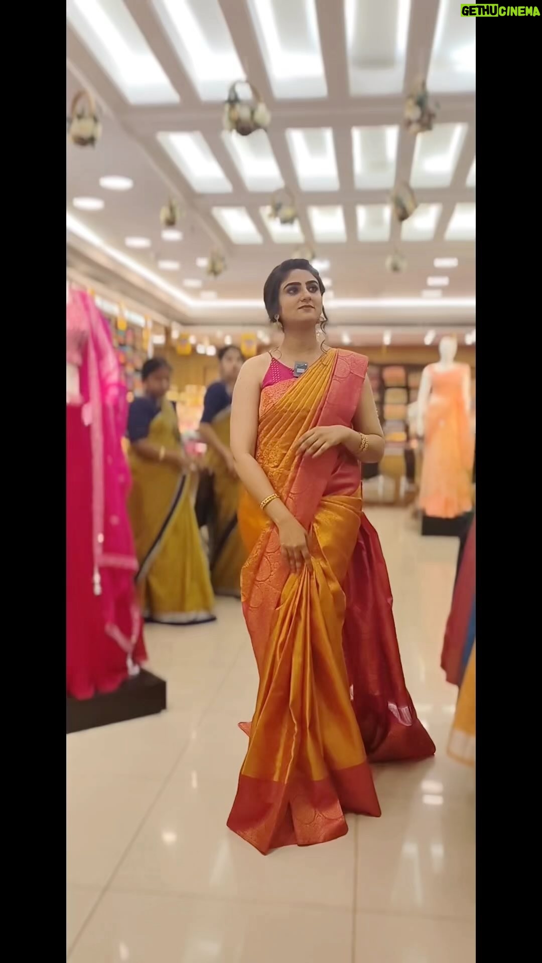 Krittika Pradeep - 878 Likes - Happy Diwali 🪔✨
@pulimoottilonline