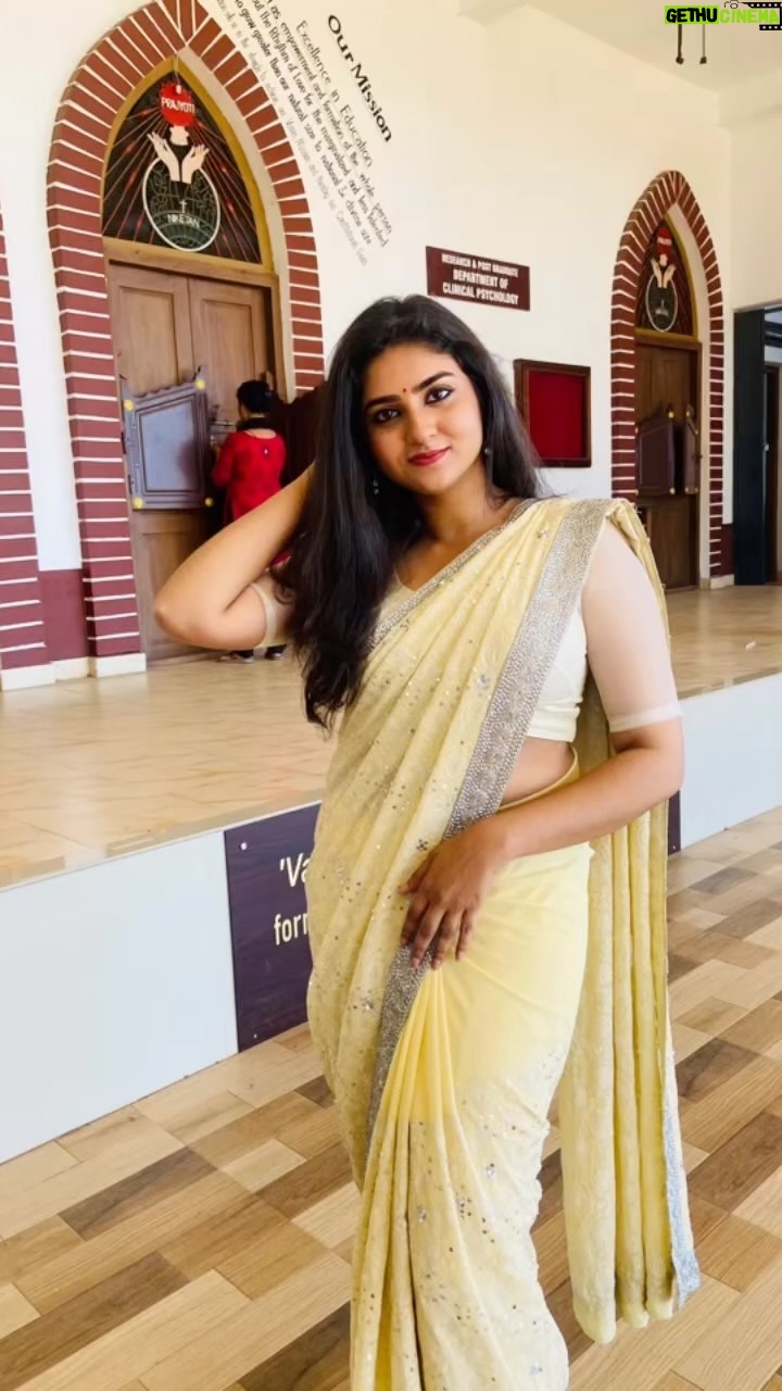 Krittika Pradeep - 1.3K Likes - #collegefarewell 💛🤍