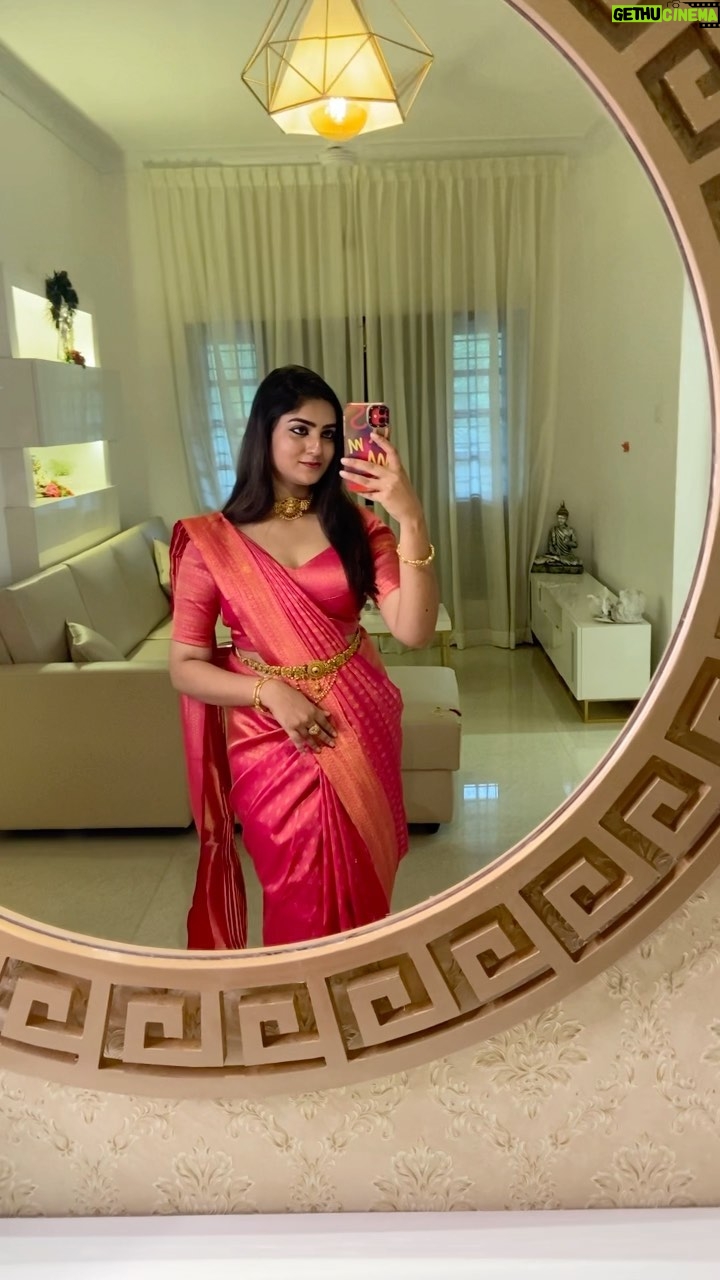 Krittika Pradeep - 3.3K Likes - Beautiful saree draping by @draping_damini 🥰✨