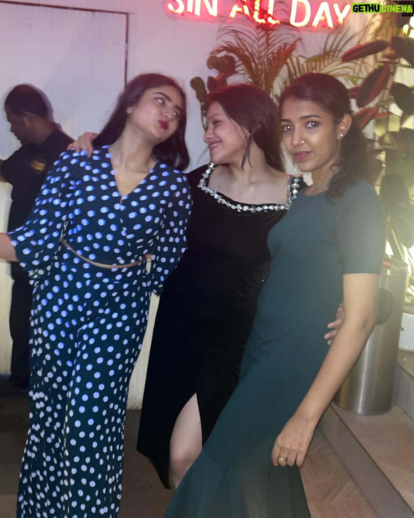 Krittika Pradeep - 1K Likes - Party 🪩!!!