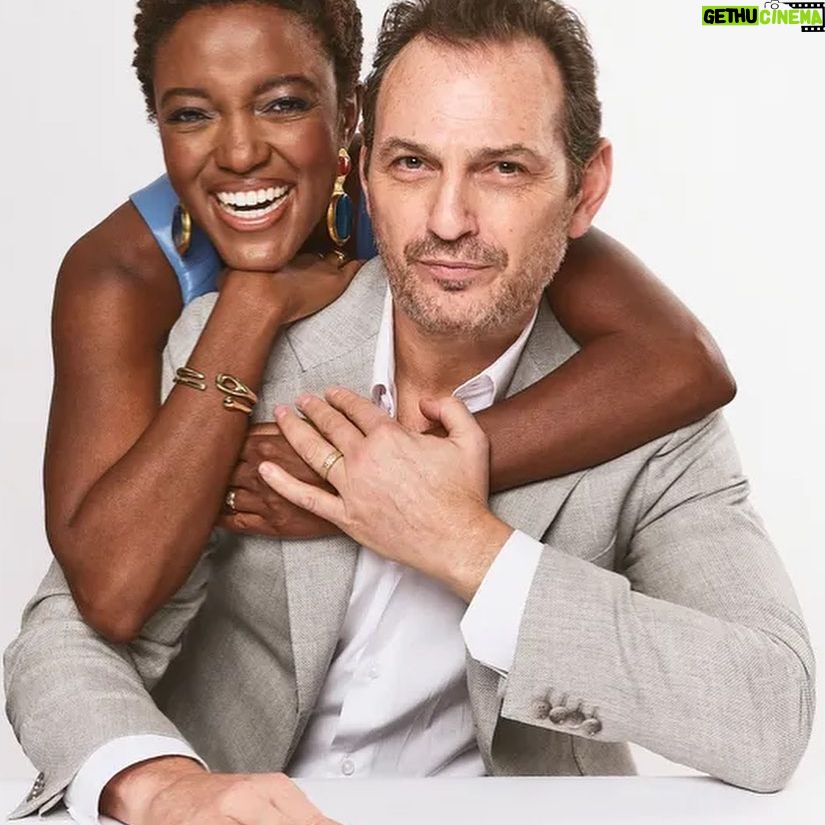 Krys Marshall - 1K Likes - Thank you @nymag for giving me an excuse to finally kiss Lev on the lips.
(Link in bio)