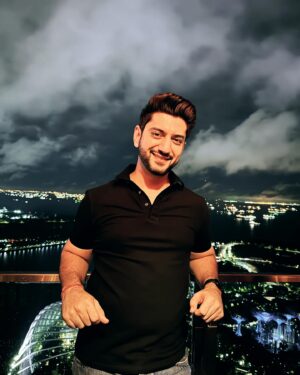 Kunal Jaisingh Instagram - Putting up something because i have nothing else to put up but have to put up something as its been a while since i posted amd i dont want to be shadow gosted nor forgotten by my followers but was too lazy to make some content so went through my gallery and found these so thought ill post this so that i can be in your feed and you wont forget me… so “HI” 

P.s. its my 1000th post… 🍻

 #GoodVibesOnly #LaughOutLoud #SpreadLoveAndLaughter #FunTimesAhead #JoyfulJourney #LoveAndLaughter #HappyHeartMoments #PositiveVibesOnly #SmilesAllAround #LifeIsGood 🌟😄💖”