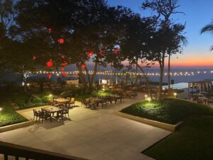 Kunjue Li Instagram - Merry Christmas from a magical place. #banyantreehotels
