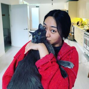 Kunjue Li Instagram - More cat photos... lol going back to set soon, will miss this little one #mimi #catoftheday