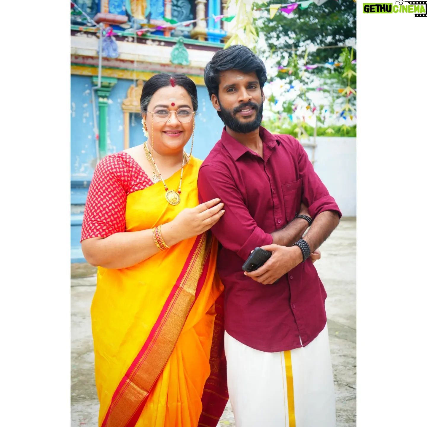 Kutty Gopi - 875 Likes - Fun with my reel paatima @hema_srik Amma♥️💛