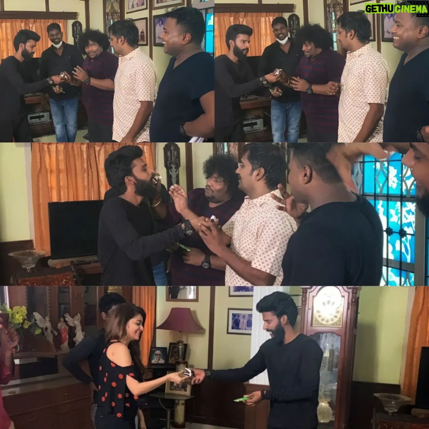 Kutty Gopi - 887 Likes - Yes it my next one pls do watch near by theatres nd say ur feedback thank u for this opportunity @deekay sir nd karunkapiyam teams ♥️🎬🎭 trailer link in bio☝️☝️
