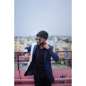 Kutty Gopi Instagram - Your success will be determined by your own confidence  and fortitude 💙🖤🎬

Styles:- @_unforgettablesoul_
Photography:- @iam_mahendran_