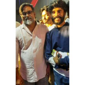 Kutty Gopi Instagram - En thalaivan #dhanush ah ivulagadhirku arimugam kaatiya irandam ulaga thalaivan #selvaragavan sir oda my first pic ♥️🎬🙏
#kuttygopi #selvaragavan #bakasuran #tamilmovie #adadeigopibakasuran #bakasurankuttygopi