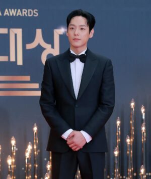 Kwak Si-yang Instagram - #새해복많이받으세요
#사진너무감사합니다
#줄이고할줄몰라요
#오랜만이라설레였어요
#다들행복한일만있길
#해피뉴이어