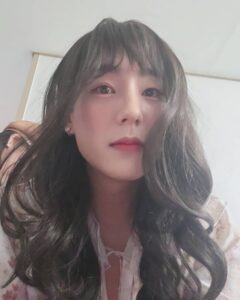 Kwak Si-yang Top 100 Instagram Photos and Posts